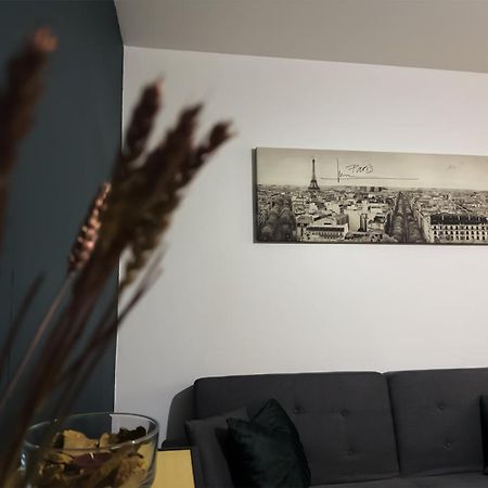 8 Personnes - 4 Rooms - 2 Salle De Bain - Metro 7 & 14 - Porte Italie - Private Car Park- Wifi Le Kremlin-Bicêtre Zewnętrze zdjęcie