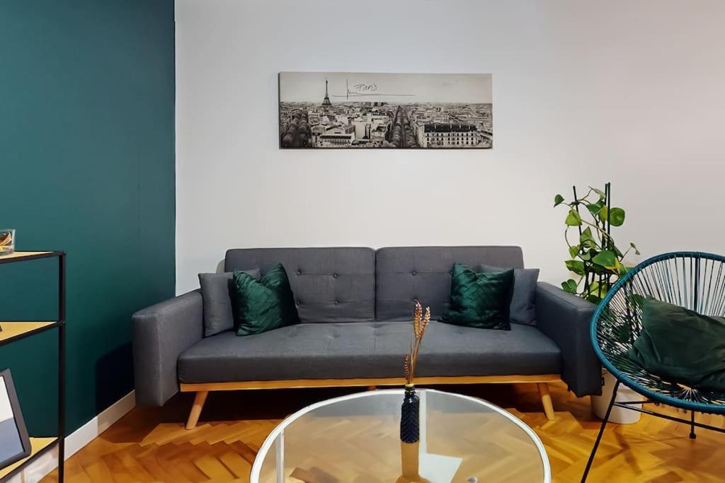 8 Personnes - 4 Rooms - 2 Salle De Bain - Metro 7 & 14 - Porte Italie - Private Car Park- Wifi Le Kremlin-Bicêtre Zewnętrze zdjęcie